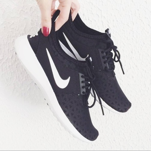 nwt nike juvenate